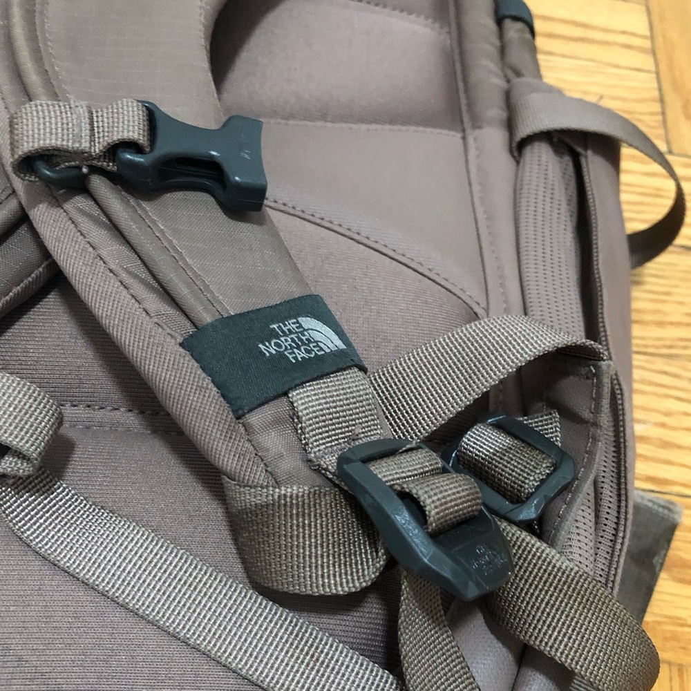 The North Face Brown Recon Backpack Unisex Men Sz L. - Picture 11 of 13